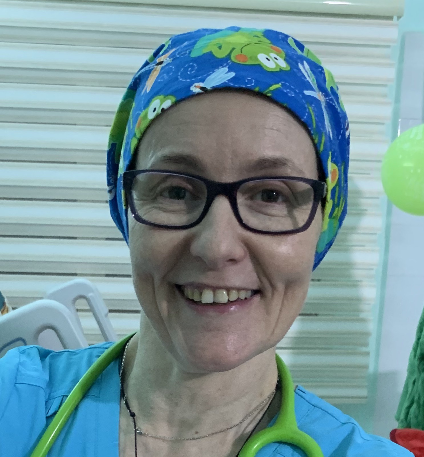 female doctor wearing